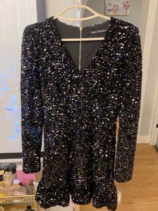 海伦公主连衣裙,九成新,买来穿过一下午