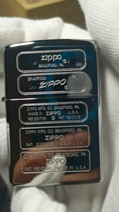 全新zippo打火机, 15年美版五代标.年册在册机.