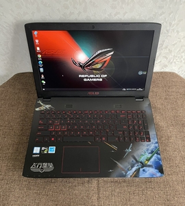 华硕飞行堡垒fxpro游戏本i5六代4g显卡960   15