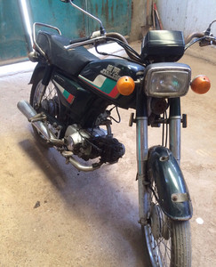 嘉陵70摩托车