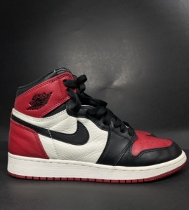 耐克jordan aj1 黑红脚趾高帮37.5码gs正品试穿