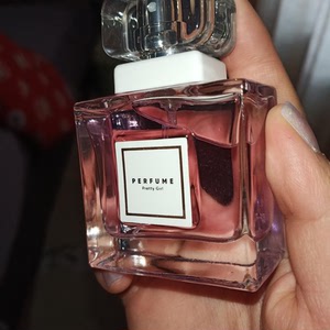 俏女孩香水正品