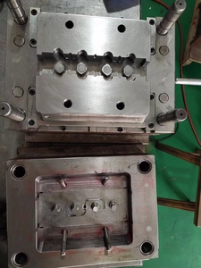 本人有8副花洒模具转让,全新未生产,模具图档齐全.现低价处理