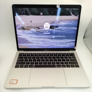 苹果 17年 13寸 macbook pro  二手笔记本 瑕疵