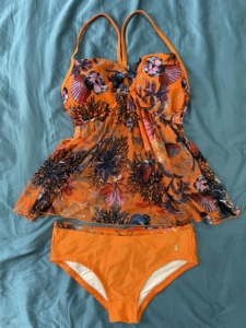 黛安芬triumph 桔色吊带三角裤分体泳衣m码160码