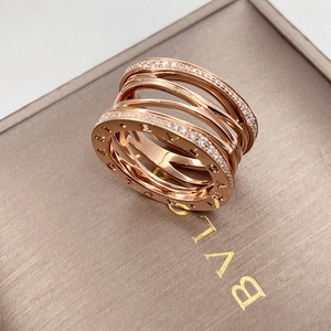 宝格丽新款五环镂空戒指 57号 玫瑰金镶钻 公价60200