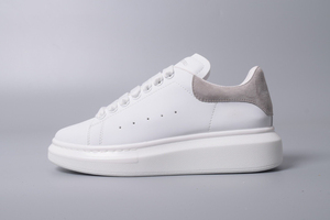 亚力山大麦昆鞋