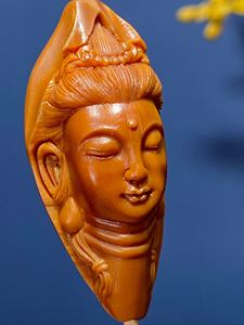 橄榄核雕作品:最美观音橄榄核观音单粒手把件