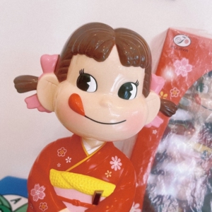 不二家牛奶妹摆件