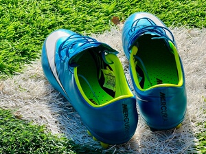 nike耐克刺客10顶级ag-pro44.5码足球鞋