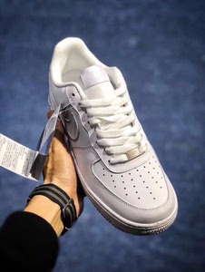 福建奥莱折扣店拉回来的一批空军一号,正品!但过不了验!b标有