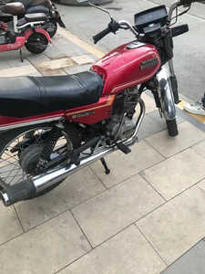 五羊本田,黑条机,wh125老a.西安,自提.不漏油.表走灯