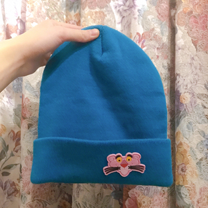 粉红顽皮豹湖蓝色针织毛线帽，显白，全新，包邮不议价。