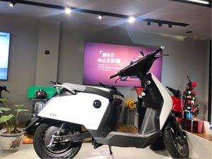 速珂电动车 旧车换购优惠4500soco四色
