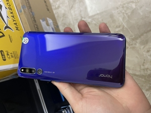 荣耀magic2 华为魔术2手机,6 128g高配全网通,双