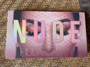 hudabeauty18色眼影盘沙漠玫瑰沙漠黄昏夏天大地色i