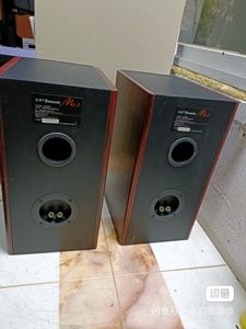 转让原装惠威m1.2音箱,成色不错,至于效果大家自行百度好了