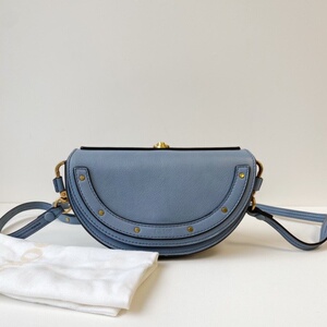 chloe 半月包,雾霾蓝金扣,98新附件尘袋,尺寸20×1