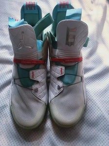 品牌型号 aj33郭艾伦配色 47.