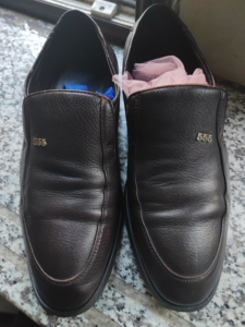 555品牌,男士商务皮鞋39码,鞋子正常磨损,新旧自己看图片
