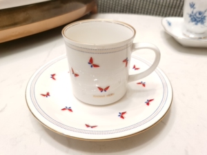 日本瓷器,特价森英惠hanae mori蝴蝶夫人骨瓷咖啡杯红