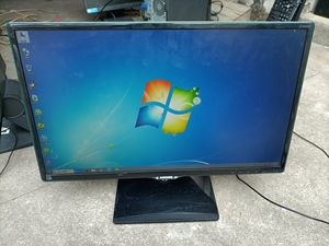 特价一台三星24寸显示器ls24d390 23.6寸1920