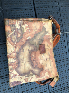 台湾地图包bubble袋子出售