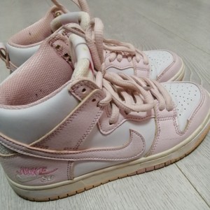 爽歪歪tse淘宝耐克nike女鞋 sb dunk美国梦之队高帮樱花粉休闲鞋内0