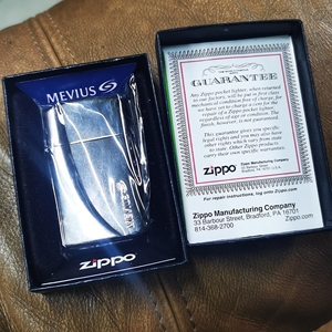 zippo20年日版首版窄机盔甲柔和七星