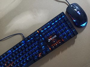 包邮达尔优ck546 box轴白轴加电竞鼠标一套75包邮 可