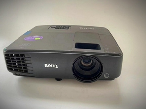 闲置出二手投影仪明基ms504高清1080p家用办公无线wi