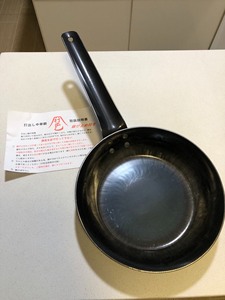 山田工业所平底锅煎锅22cm，日式经典平底锅代表作，此规格适