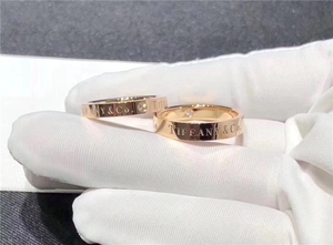 蒂芙尼对戒带钻