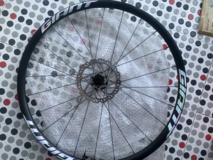 捷安特tcr铝合金真空胎轮组pr2,前后一对带碟刹片九九九新