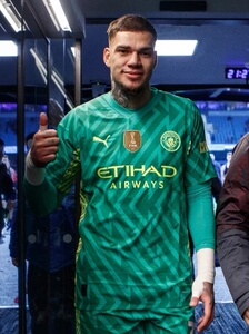 2324曼城门将服31号埃德森球衣守门员球衣