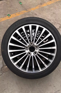 18寸丰田皇冠轮毂 原厂轮毂带胎一套 轮毂数据:18*