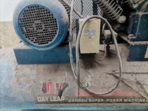 大力牌空气压缩机