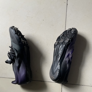 李宁天赐之翼钉鞋