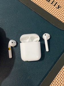 礼服二手苹果二代耳机airpods2代有线版_阿里巴巴找货神器