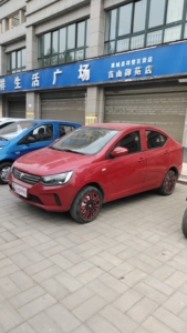 比德文m8,电动四轮车,油电两用,去年换的新电池,车在许昌襄