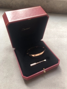 卡地亚手镯四钻玫瑰金17号圈 看图六!