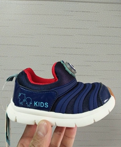 90yanchen910331淘宝全新正品几米熊男童运动鞋21码