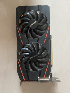 技嘉rx580