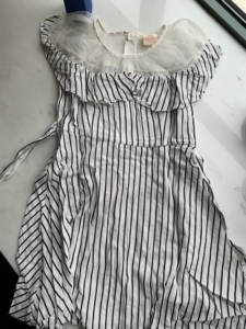 小象q比女童连衣裙,160码,偏小一点约155.穿上很淑女