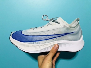 耐克nike react zoomfly3白蓝44码