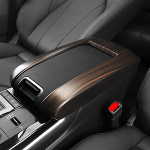 22款丰田汉兰达中央扶手箱套装饰罩皇冠陆放扶手箱框内饰改装用