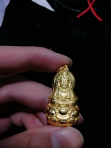 中国黄金,全新足金观音吊坠,7.59克,385一克!