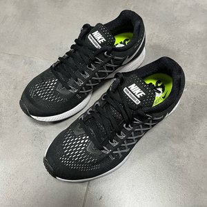 耐克跑鞋飞马32