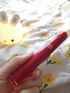 阿玛尼丝绒唇釉502梅子色御姐色