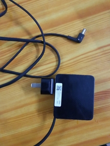 二手原装三星显示器25w电源适配,14v-1.79a,成色如